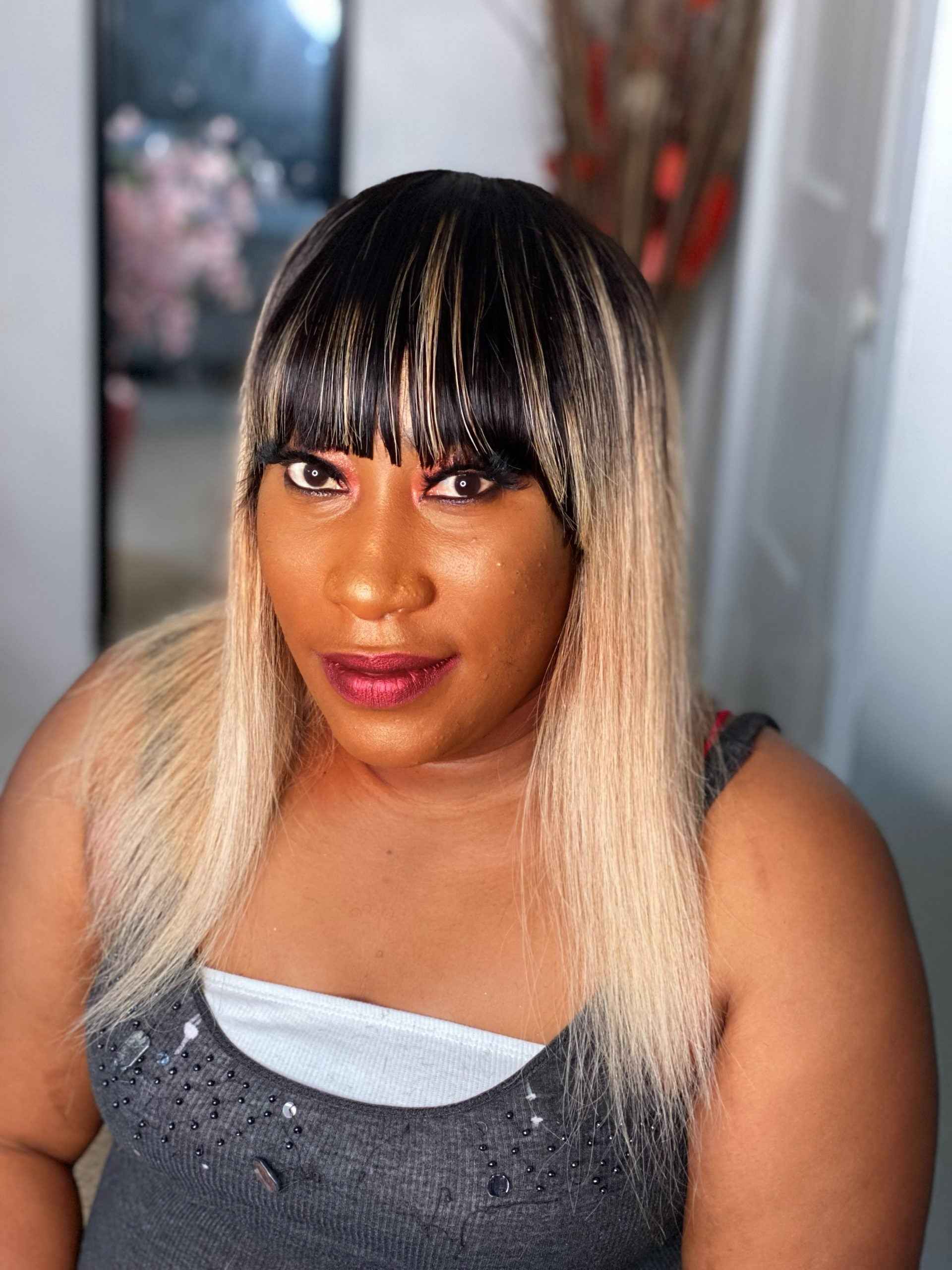 Dark Root Bang Blonde