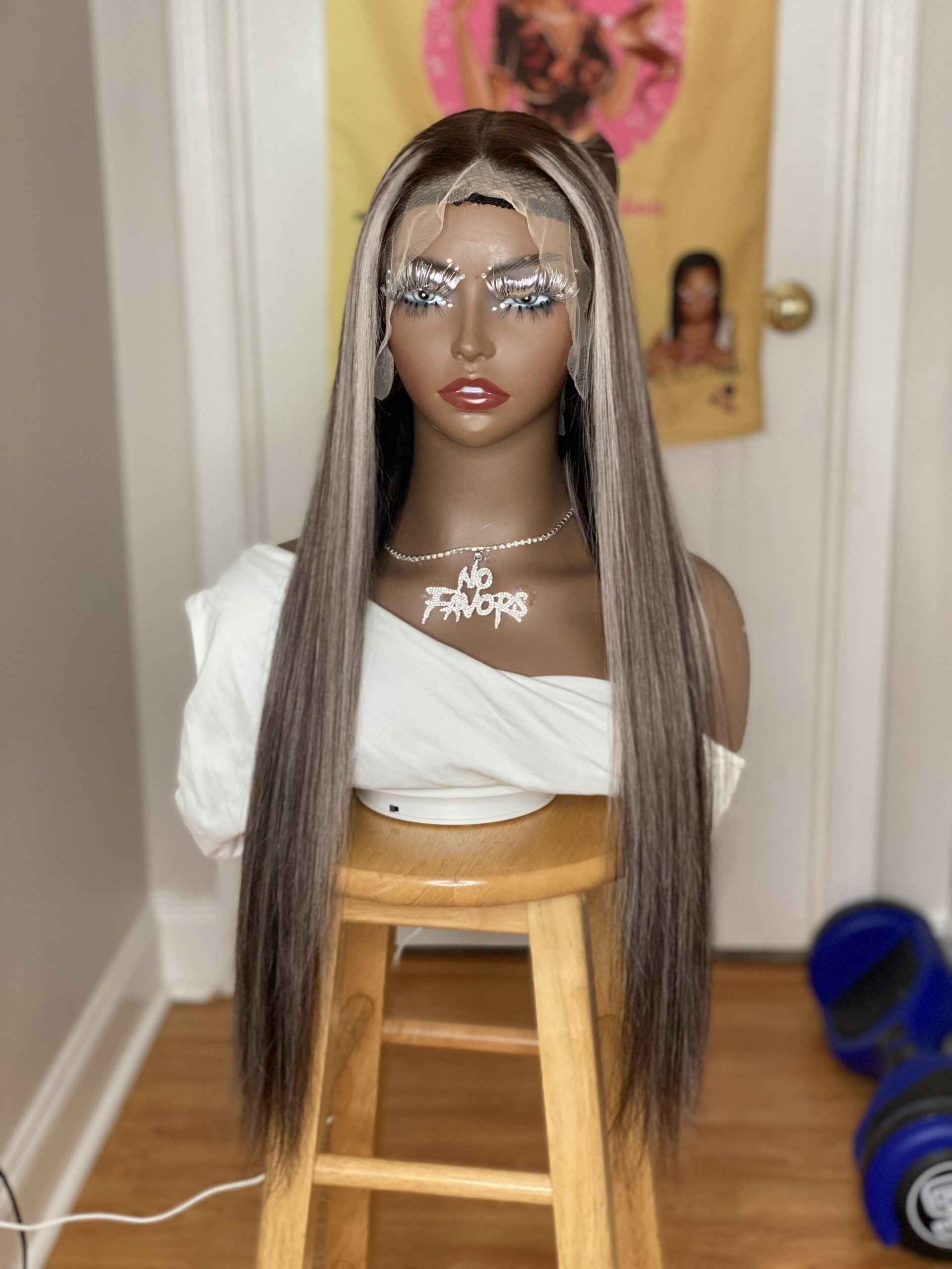 1B/silver Straight Piano Wig